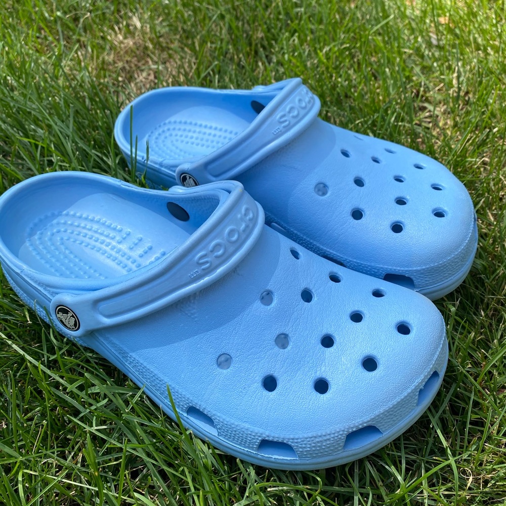 Blue Periwinkle Crocs💙